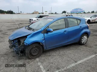2015 Toyota Prius One z VIN JTDKDTB36F1587118, wystawiony jako Copart lot #59422605 z przebiegiem 100 010 mil mil oraz Szkoda całkowita • Salvage title. Historia ofert i sprzedaży dostępna na DreamBid. Obrazek 1.