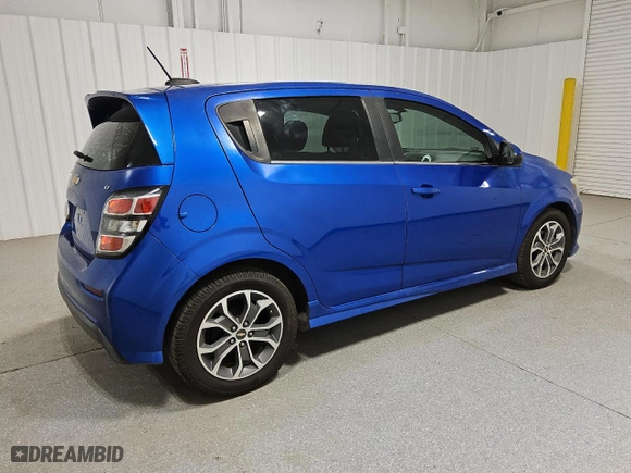 2017 Chevrolet Sonic LT with VIN 1G1JD6SH6H4152862, listed as a Copart auction lot 50726345 with 101,313 mi miles and Clean Title. Bid and sale history available at carsss.com. Image 3.
