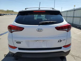 2017 Hyundai Tucson SE с VIN KM8J3CA49HU297543, выставлен на аукционе Copart как лот 55677775 с пробегом 95 237 миль миль и Списание • Salvage title. История ставок и продаж доступна на DreamBid. Изображение 6.