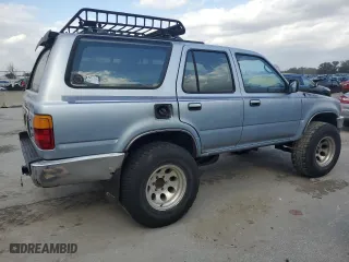 1995 Toyota 4Runner SR5 with VIN JT3VN39W8S0187415, listed as a Copart auction lot 87526835 with 125,402 mi miles and Clean Title. Bid and sale history available at carsss.com. Image 3.