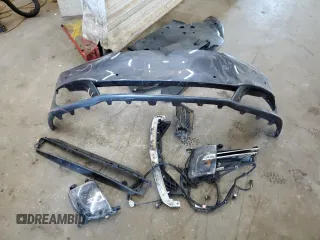 2018 Tesla Model S 75D z VIN 5YJSA1E28JF281649, wystawiony jako Copart lot #62399185 z przebiegiem 93 792 mil mil oraz Szkoda całkowita • Salvage title. Historia ofert i sprzedaży dostępna na DreamBid. Obrazek 12.