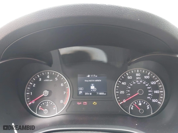 2019 Kia Optima LX with VIN 5XXGT4L33KG379368, listed as a IAAI auction lot 41487477 with 71,868 mi miles. Bid and sale history available at carsss.com. Image 7.