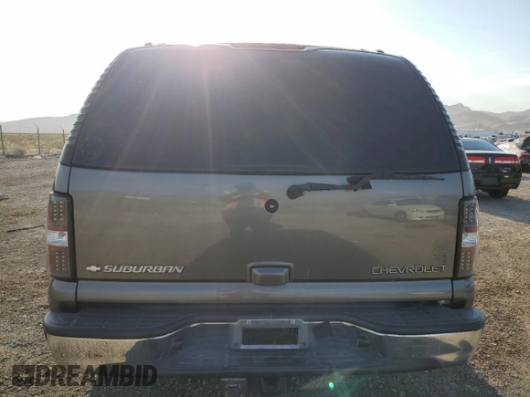 2002 Chevrolet Suburban LS with VIN 3GNEC16T42G306502, listed as a Copart auction lot 80507984 with 277,514 mi miles and Salvage Title. Bid and sale history available at carsss.com. Image 6.
