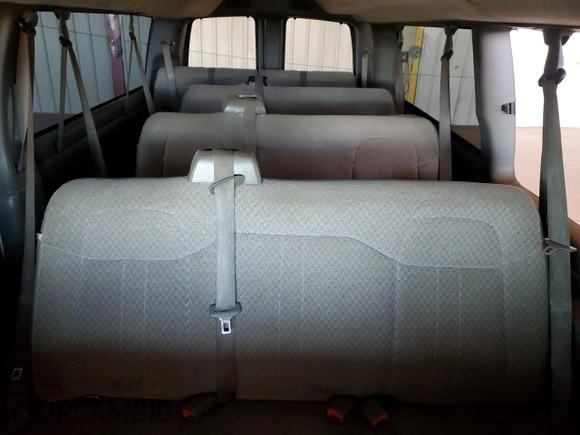 2012 Chevrolet Express Passenger 1LT with VIN 1GAZG1FG7C1123301, listed as a Copart auction lot 57155095 with 162,248 mi miles and Clean title. Bid and sale history available at DreamBid. Image 10.