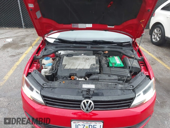 2012 Volkswagen Jetta Sedan TDI with VIN 3VW3L7AJ1CM333438, listed as a IAAI auction lot 41711918 with 105,212 mi miles. Bid and sale history available at carsss.com. Image 10.