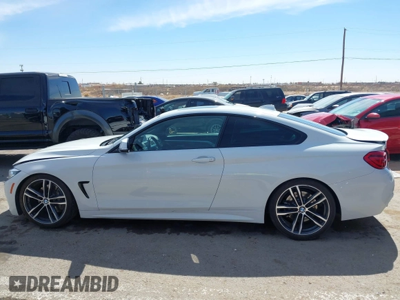 2019 BMW 4 Series 440i z VIN WBA4W7C56KAG52201, wystawiony jako IAAI lot #41639179 z przebiegiem 39 225 mil mil oraz . Historia ofert i sprzedaży dostępna na DreamBid. Obrazek 14.