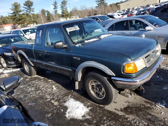 1995 Ford Ranger XLT with VIN 1FTCR15X8STA38740, listed as a Copart auction lot 84433954 with 149,296 mi miles and Non Repairable. Bid and sale history available at carsss.com. Image 4.