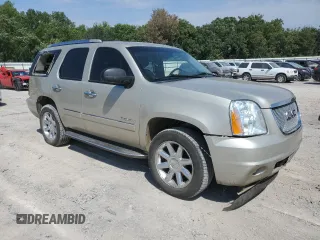2013 GMC Yukon Denali with VIN 1GKS2EEF0DR168563, listed as a Copart auction lot 67732684 with 124,655 mi miles and Salvage Title. Bid and sale history available at carsss.com. Image 4.