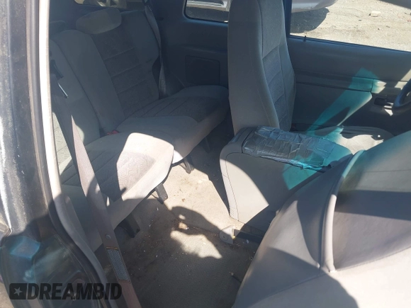 1998 Ford Explorer Sport с VIN 1FMYU22X7WUC36106, выставлен на аукционе IAAI как лот 41957820 с пробегом 163 881 миль миль и . История ставок и продаж доступна на DreamBid. Изображение 8.