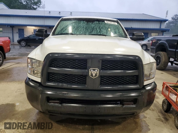 2015 Ram 2500 Tradesman z VIN 3C7WR4AT4FG568713, wystawiony jako Copart lot #54139165 z przebiegiem 174 210 mil mil oraz Czysty tytuł • Clean title. Historia ofert i sprzedaży dostępna na DreamBid. Obrazek 5.