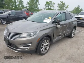 2016 Lincoln MKC Select with VIN 5LMCJ2C97GUJ30711, listed as a IAAI auction lot 42501763 with 118,430 mi miles and . Bid and sale history available at DreamBid. Image 2.
