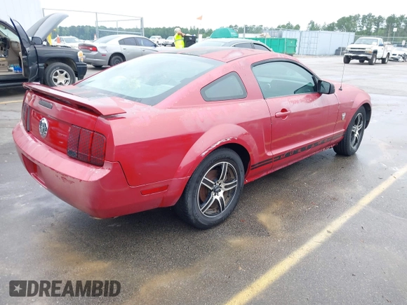2009 Ford Mustang с VIN 1ZVHT80N995104312, выставлен на аукционе IAAI как лот 42294223 с пробегом 199 200 миль миль и . История ставок и продаж доступна на DreamBid. Изображение 4.
