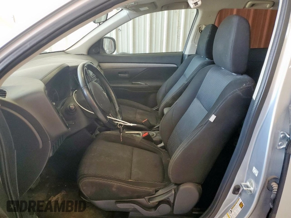 2016 Mitsubishi Outlander ES with VIN JA4AD2A37GZ033834, listed as a Copart auction lot 61653055 with 240,855 mi miles and Clean title. Bid and sale history available at DreamBid. Image 7.