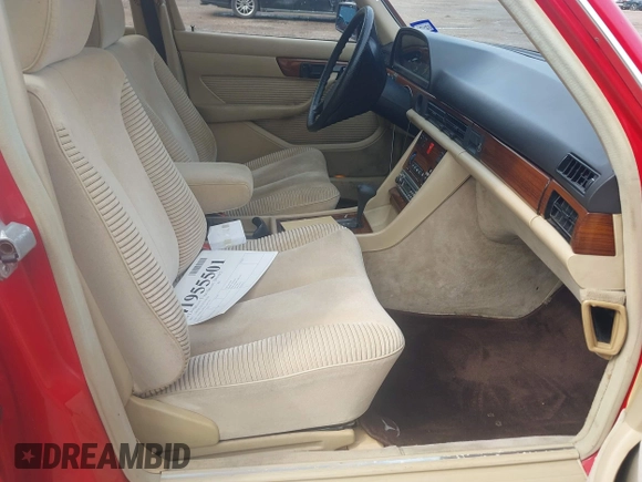 1985 Mercedes-Benz 300 with VIN WDB1260231A167225, listed as a IAAI auction lot 41955501 with 116,143 mi miles and . Bid and sale history available at DreamBid. Image 5.