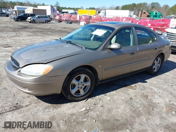 2002 Ford Taurus SES Standard with VIN 1FAFP55S72A256247, listed as a IAAI auction lot 41584035 with 194,270 mi miles. Bid and sale history available at carsss.com. Image 2.