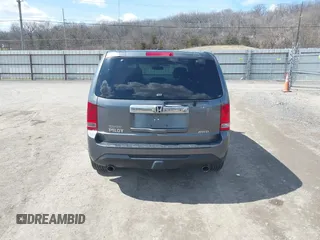 2013 Honda Pilot EX-L with VIN 5FNYF4H61DB035588, listed as a IAAI auction lot 41882840 with 144,243 mi miles and . Bid and sale history available at carsss.com. Image 16.