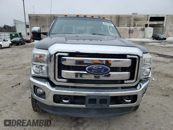2011 Ford F-250 XL z VIN 1FT7W2B68BEB27949, wystawiony jako Copart lot #88403265 z przebiegiem 162 383 mil mil oraz Szkoda całkowita • Salvage title. Historia ofert i sprzedaży dostępna na DreamBid. Obrazek 5.