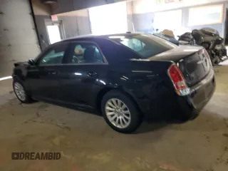 2014 Chrysler 300 z VIN 2C3CCAAG6EH136453, wystawiony jako Copart lot #41767885 z przebiegiem Nie podano mil oraz Szkoda całkowita • Salvage title. Historia ofert i sprzedaży dostępna na DreamBid. Obrazek 2.