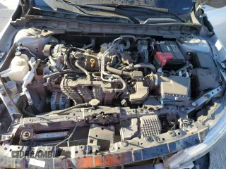 2021 Nissan Altima SV z VIN 1N4BL4DW9MN312435, wystawiony jako Copart lot #55769855 z przebiegiem 85 702 mil mil oraz Szkoda całkowita • Salvage title. Historia ofert i sprzedaży dostępna na DreamBid. Obrazek 11.