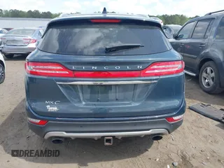 2019 Lincoln MKC Reserve with VIN 5LMCJ3C94KUL22859, listed as a IAAI auction lot 41963707 with 123,299 mi miles and . Bid and sale history available at DreamBid. Image 17.