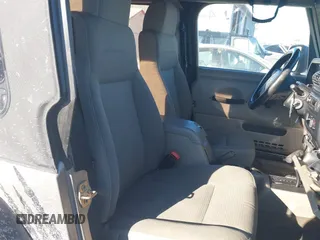 2004 Jeep Wrangler Sahara with VIN 1J4FA59S94P731123, listed as a IAAI auction lot 41288284 with 138,515 mi miles and . Bid and sale history available at DreamBid. Image 5.
