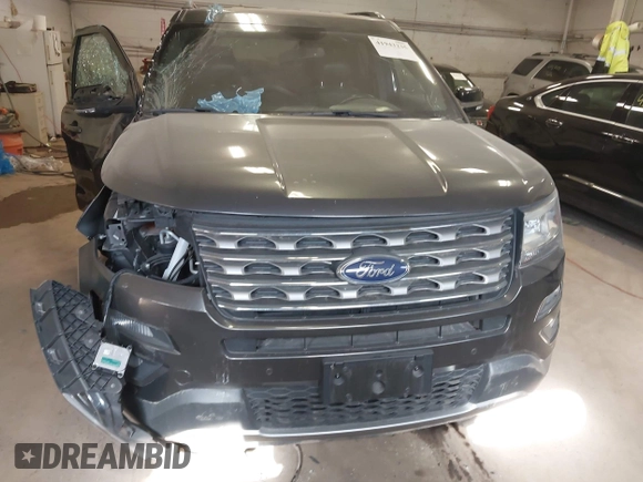 2017 Ford Explorer XLT z VIN 1FM5K8DH0HGD01798, wystawiony jako IAAI lot #41943235 z przebiegiem 142 422 mil mil oraz . Historia ofert i sprzedaży dostępna na DreamBid. Obrazek 12.