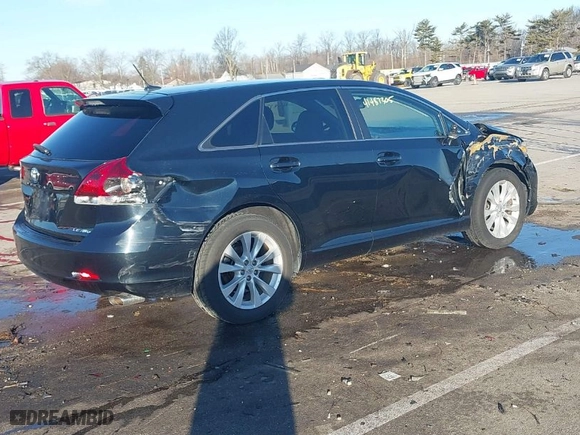 2015 Toyota Venza LE with VIN 4T3BA3BB7FU067947, listed as a IAAI auction lot 41487305 with NaN miles. Bid and sale history available at carsss.com. Image 4.