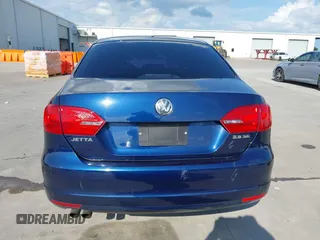 2013 Volkswagen Jetta SE with VIN 3VWDP7AJ5DM293584, listed as a IAAI auction lot 42112747 with 139,251 mi miles and . Bid and sale history available at DreamBid. Image 16.