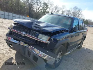 2004 Chevrolet Avalanche Z71 with VIN 3GNEK12TX4G337295, listed as a IAAI auction lot 41543250 with 153,195 mi miles and . Bid and sale history available at DreamBid. Image 2.