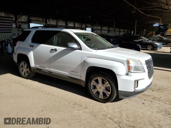 2017 GMC Terrain SLT z VIN 2GKFLPE36H6110300, wystawiony jako Copart lot #55050375 z przebiegiem 156 862 mil mil oraz Szkoda całkowita • Salvage title. Historia ofert i sprzedaży dostępna na DreamBid. Obrazek 4.