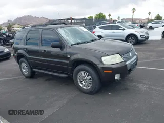 2006 Mercury Mariner Luxury with VIN 4M2YU56186KJ01007, listed as a IAAI auction lot 42619715 with 157,209 mi miles and . Bid and sale history available at DreamBid. Image 1.