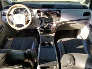 2013 Toyota Sienna SE with VIN 5TDXK3DC8DS310754, listed as a Copart auction lot 74880094 with 337,573 mi miles and Salvage title. Bid and sale history available at DreamBid. Image 8.