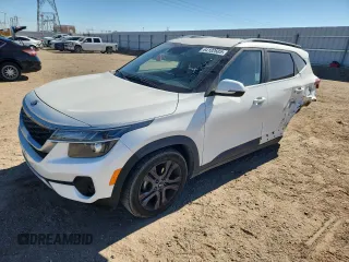 2021 Kia Seltos S with VIN KNDEU2AA7M7227129, listed as a Copart auction lot 64102605 with 147,802 mi miles and Salvage title. Bid and sale history available at DreamBid. Image 1.