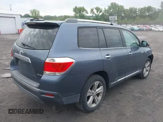 2012 Toyota Highlander Limited with VIN 5TDDK3EH4CS138265, listed as a IAAI auction lot 42505167 with 141,710 mi miles and . Bid and sale history available at DreamBid. Image 4.