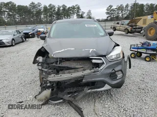 2017 Ford Escape SE with VIN 1FMCU0GD5HUC67421, listed as a Copart auction lot 86633734 with 82,929 mi miles and Salvage Title. Bid and sale history available at DreamBid. Image 5.