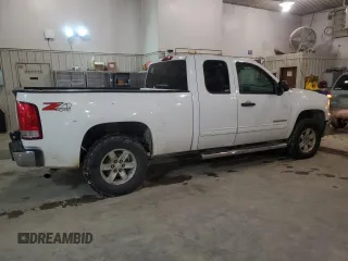 2013 GMC Sierra 1500 SLE z VIN 1GTR2VE71DZ182216, wystawiony jako Copart lot #45119775 z przebiegiem 116 199 mil mil oraz Szkoda całkowita • Salvage title. Historia ofert i sprzedaży dostępna na DreamBid. Obrazek 3.