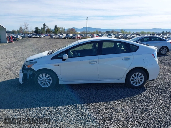 2012 Toyota Prius with VIN JTDKN3DPXC3015496, listed as a IAAI auction lot 41838717 with 178,379 mi miles and . Bid and sale history available at DreamBid. Image 14.