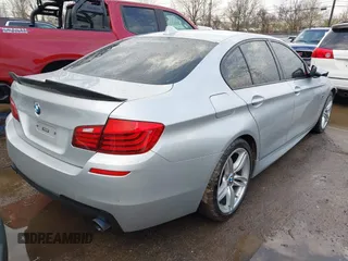 2015 BMW 5 Series 535i xDrive with VIN WBA5B3C50FD544036, listed as a IAAI auction lot 41902652 with 184,735 mi miles. Bid and sale history available at carsss.com. Image 4.