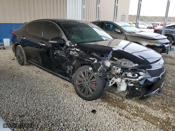 2017 Kia Optima SX Limited with VIN 5XXGV4L26HG129830, listed as a Copart auction lot 78158834 with 115,582 mi miles and Clean Title. Bid and sale history available at carsss.com. Image 4.