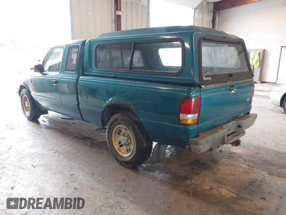 1995 Ford Ranger Splash z VIN 1FTCR14UXSPA86594, wystawiony jako IAAI lot #42517683 z przebiegiem 162 507 mil mil oraz . Historia ofert i sprzedaży dostępna na DreamBid. Obrazek 3.
