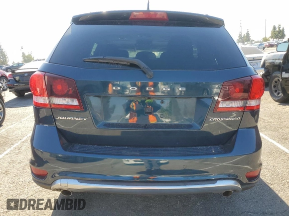 2015 Dodge Journey Crossroad with VIN 3C4PDCGG4FT714314, listed as a Copart auction lot 81381114 with 103,922 mi miles and Salvage Title. Bid and sale history available at DreamBid. Image 6.