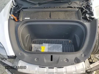 2021 Tesla Model Y Performance z VIN 5YJYGDEF0MF258819, wystawiony jako Copart lot #53944085 z przebiegiem 55 252 mil mil oraz Szkoda całkowita • Salvage title. Historia ofert i sprzedaży dostępna na DreamBid. Obrazek 11.