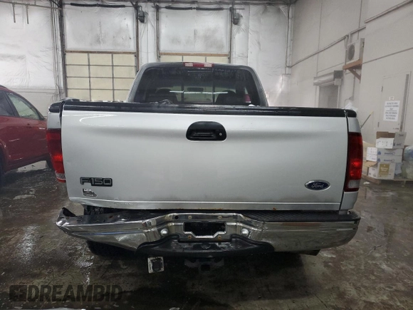 2000 Ford F-150 XL with VIN 1FTRX18L5YNA41830, listed as a Copart auction lot 46252465 with 193,937 mi miles and Clean title. Bid and sale history available at DreamBid. Image 6.