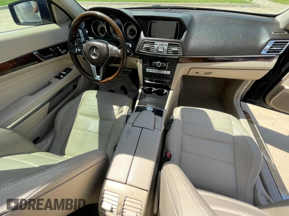2014 Mercedes-Benz E 350 with VIN WDDKJ5KB3EF227193, listed as a Copart auction lot 63146475 with 138,046 mi miles and Clean title. Bid and sale history available at DreamBid. Image 9.