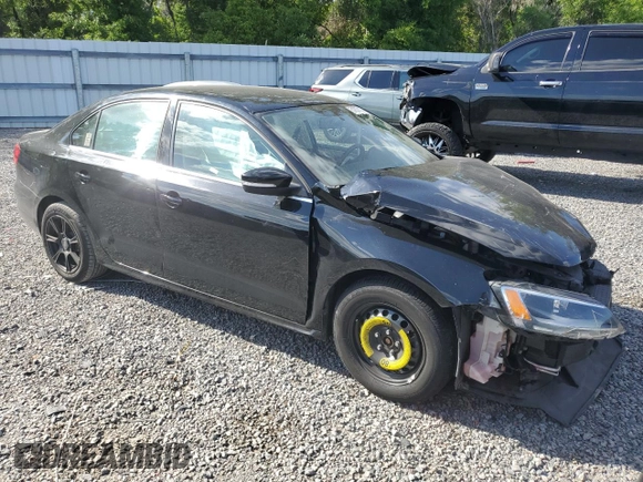 2013 Volkswagen Jetta SE with VIN 3VWDX7AJ8DM298486, listed as a Copart auction lot 51837115 with Not provided miles and Salvage title. Bid and sale history available at DreamBid. Image 4.