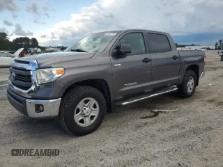 2014 Toyota Tundra SR5 z VIN 5TFDW5F11EX411418, wystawiony jako Copart lot #56786715 z przebiegiem 233 972 mil mil oraz Czysty tytuł • Clean title. Historia ofert i sprzedaży dostępna na DreamBid. Obrazek 1.