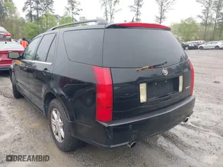2005 Cadillac SRX with VIN 1GYEE637850138387, listed as a IAAI auction lot 41984558 with 145,162 mi miles. Bid and sale history available at carsss.com. Image 3.