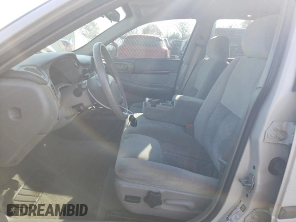 2004 Chevrolet Impala z VIN 2G1WF52EX49390754, wystawiony jako Copart lot #85254514 z przebiegiem 79 650 mil mil oraz Szkoda całkowita • Salvage title. Historia ofert i sprzedaży dostępna na DreamBid. Obrazek 7.