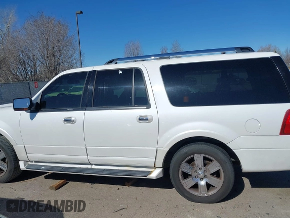 2010 Ford Expedition Max Limited with VIN 1FMJK2A55AEA70503, listed as a IAAI auction lot 41743539 with 266,727 mi miles. Bid and sale history available at carsss.com. Image 14.