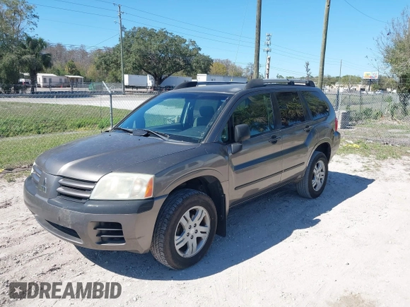 2005 Mitsubishi Endeavor LS with VIN 4A4MM21S65E016756, listed as a IAAI auction lot 41527970 with 168,913 mi miles. Bid and sale history available at carsss.com. Image 2.